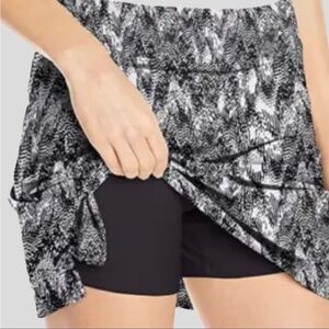 Tranquility by Colorado Black & White Skort Skirt - Size Medium